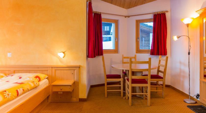 Familienhotel Garni Sporting Bettmeralp Camera foto