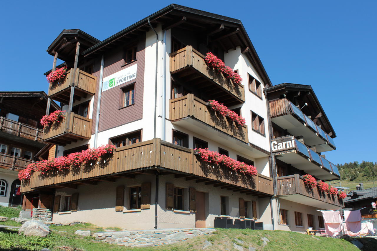 Familienhotel Garni Sporting Bettmeralp Esterno foto