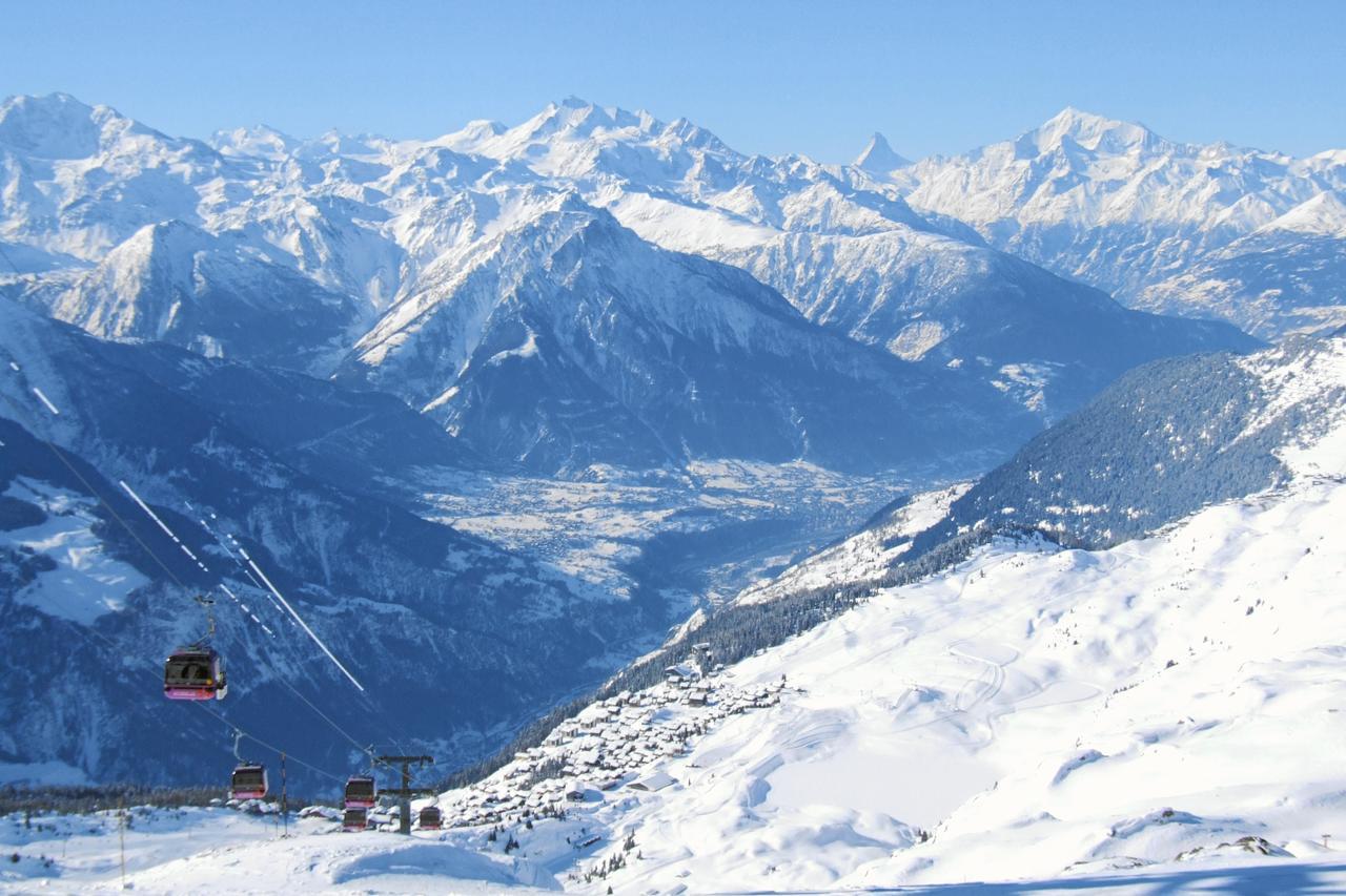 Familienhotel Garni Sporting Bettmeralp Esterno foto